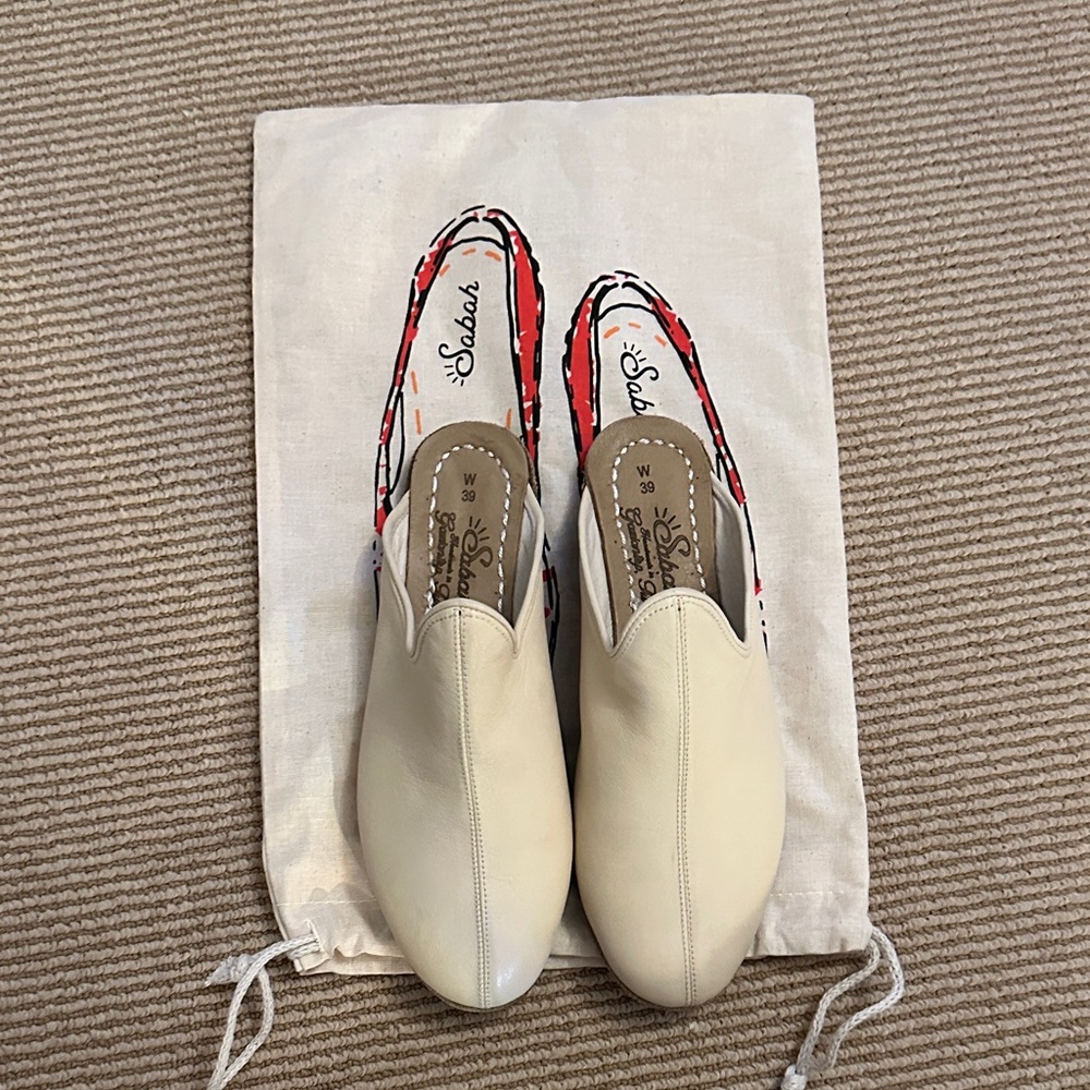 Sabah Cream Leather Mules Brand New! Never Worn!